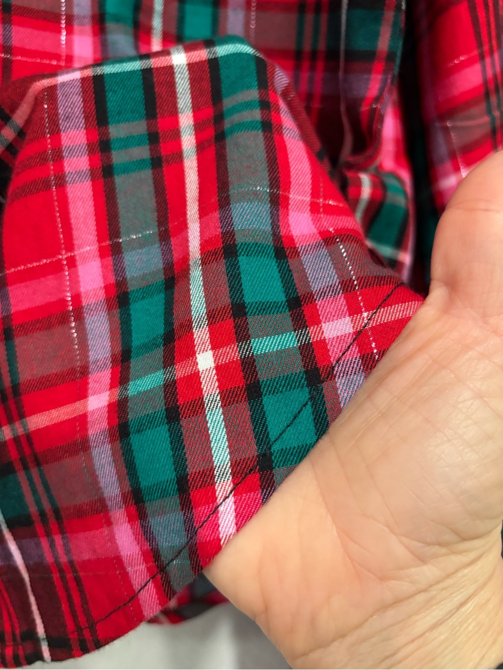 NEW Victoria's Secret Lightweight Tartan Flannel Holiday Pajama Set - Picture 8 of 8